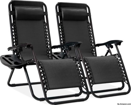 Relaxing Lounge Chairs
