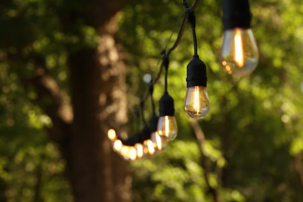 The String Lights That Brought Café Vibes Home—Why Everyone’s Lighting Up Their Backyard