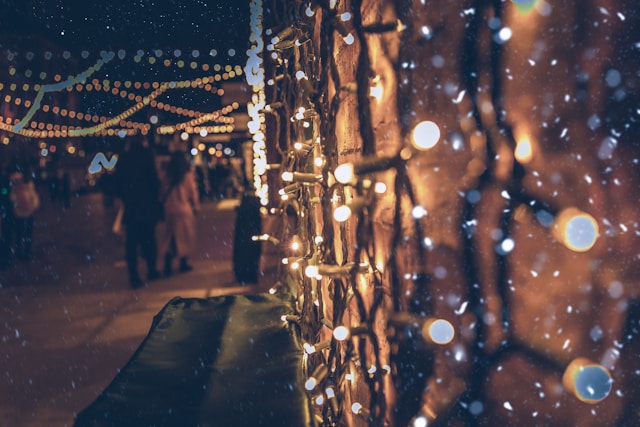 The String Lights That Brought Café Vibes Home—Why Everyone’s Lighting Up Their Backyard