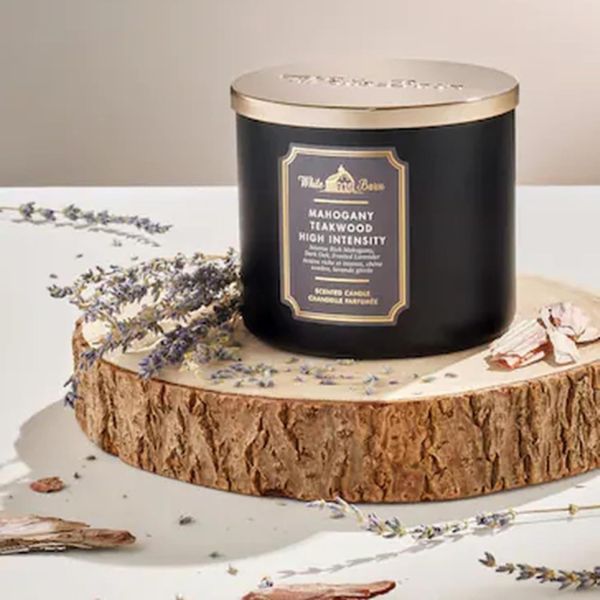 Bath & Body Works White Barn 3