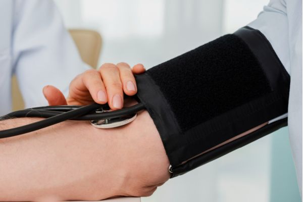 Best Upper Arm Blood Pressure Monitors for Accurate Home Readings: Easy, Reliable, and Smart Choices